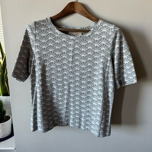 LOFT Grey & White short-sleeve top, size L